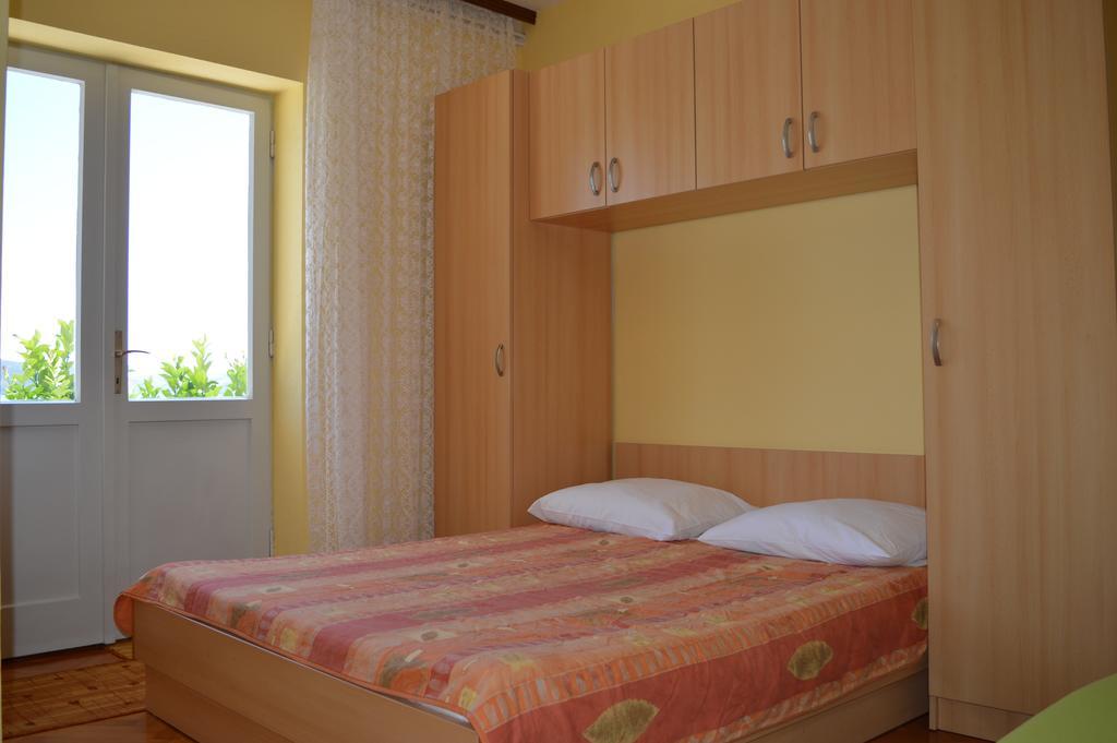Apartments Majstrovic Živogošće Dış mekan fotoğraf